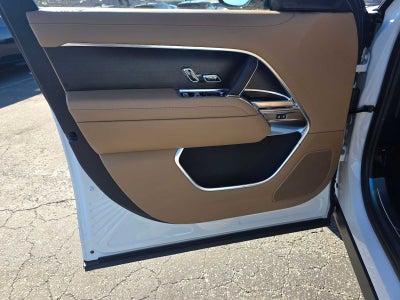 2026 Land Rover Range Rover SE