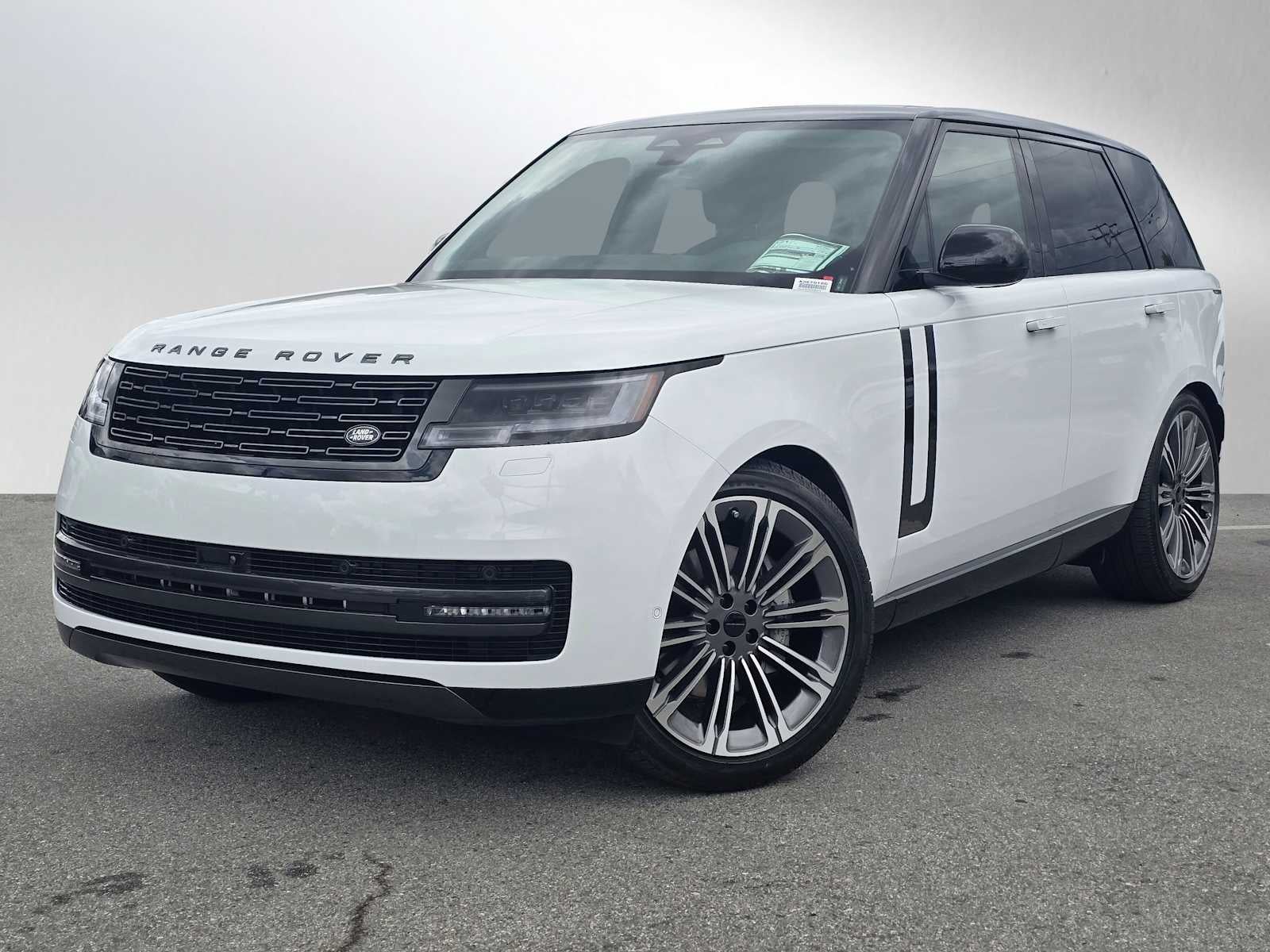 2026 Land Rover Range Rover SE