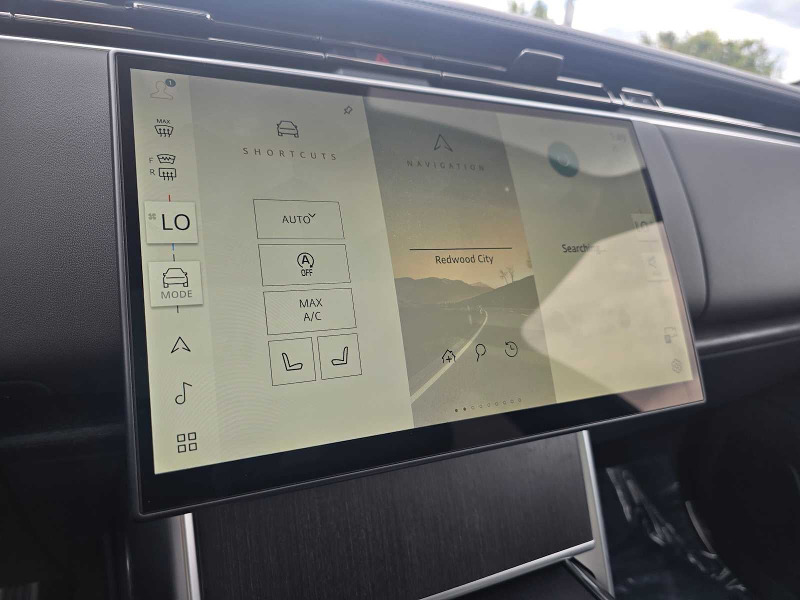 2026 Land Rover Range Rover SE