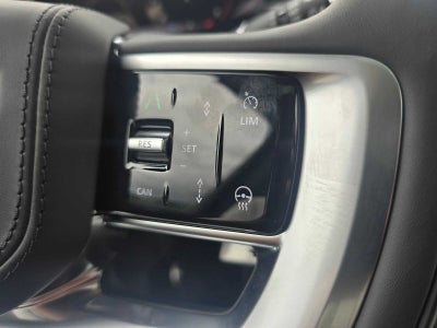 2026 Land Rover Range Rover SE