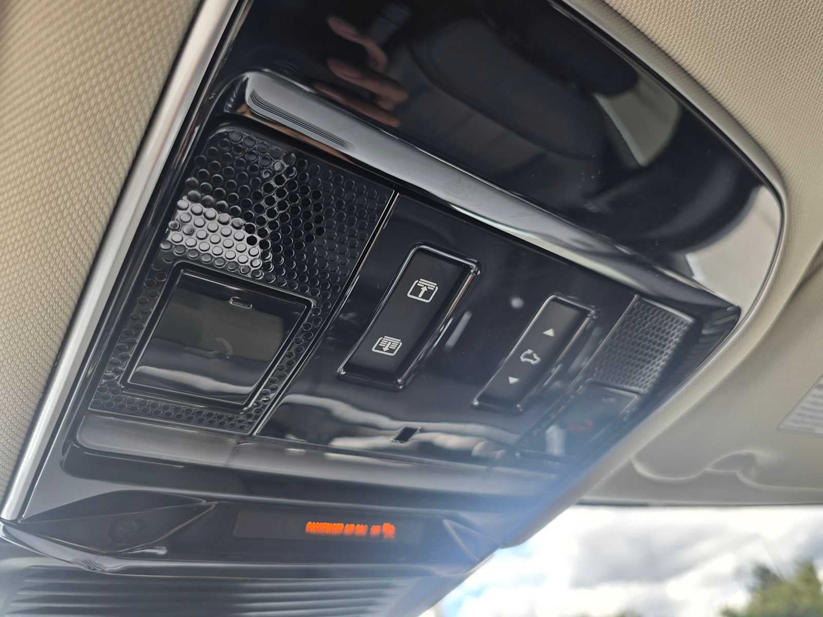 2026 Land Rover Range Rover SE