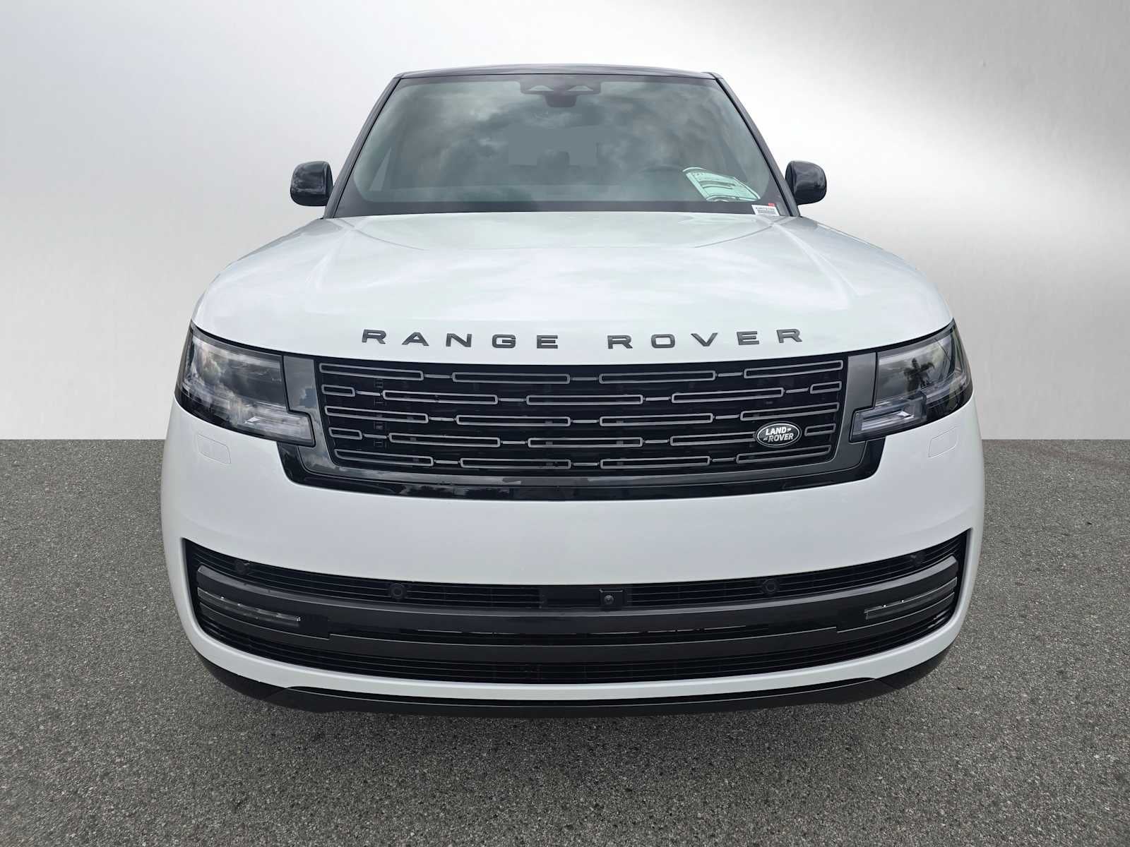 2026 Land Rover Range Rover SE