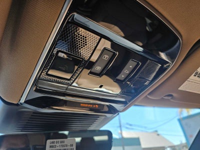 2026 Land Rover Range Rover SE