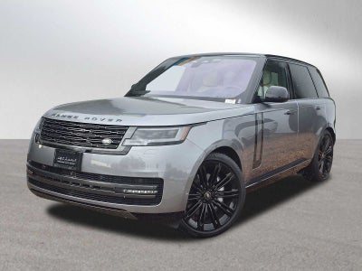 2023 Land Rover Range Rover SE