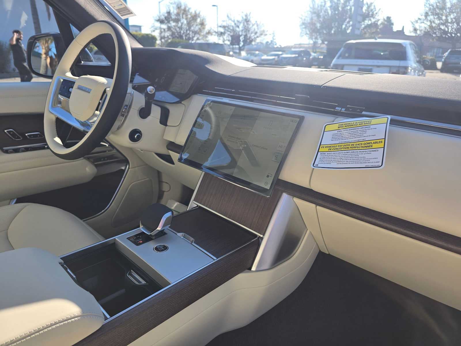 2026 Land Rover Range Rover SE