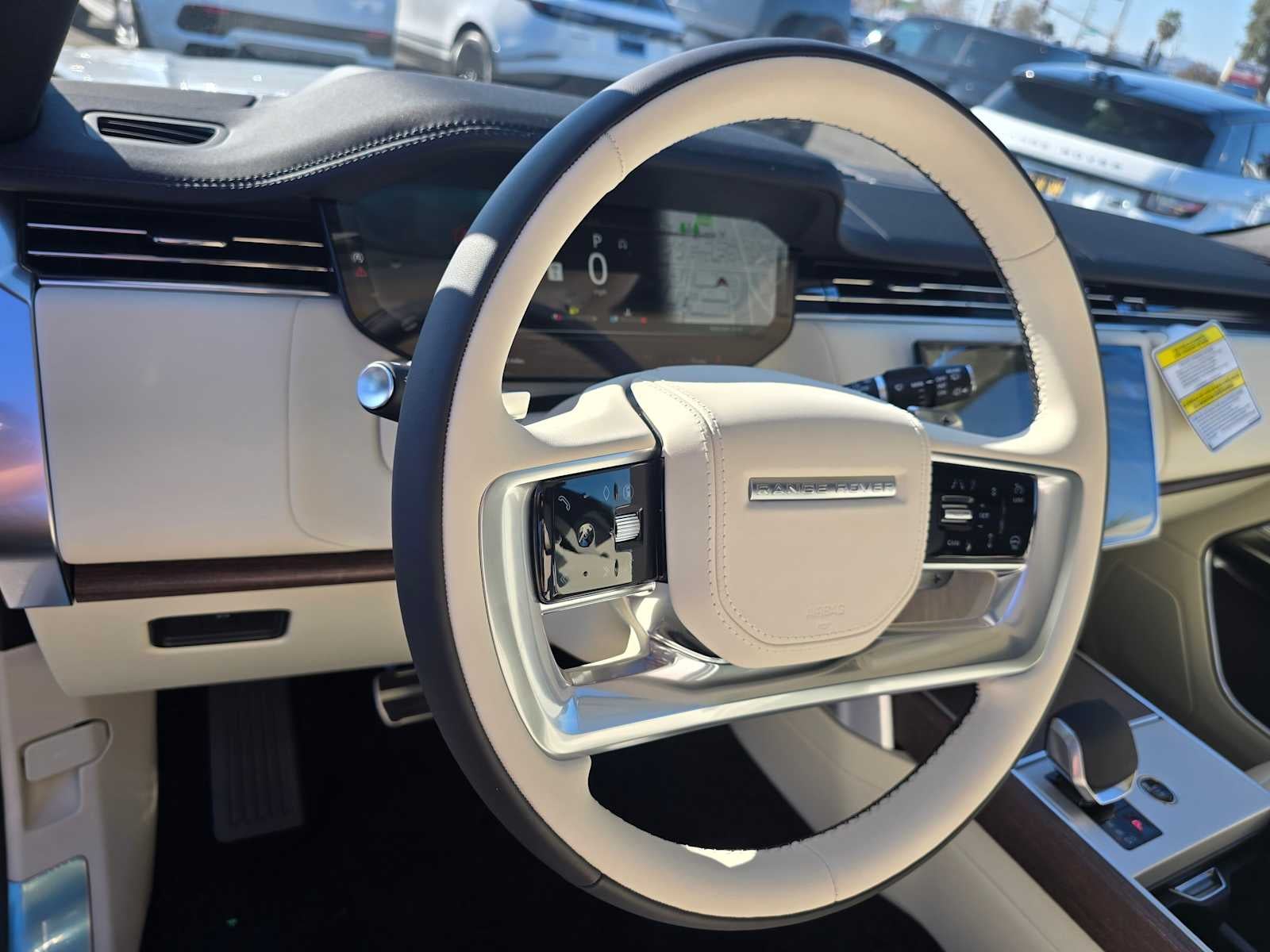 2026 Land Rover Range Rover SE