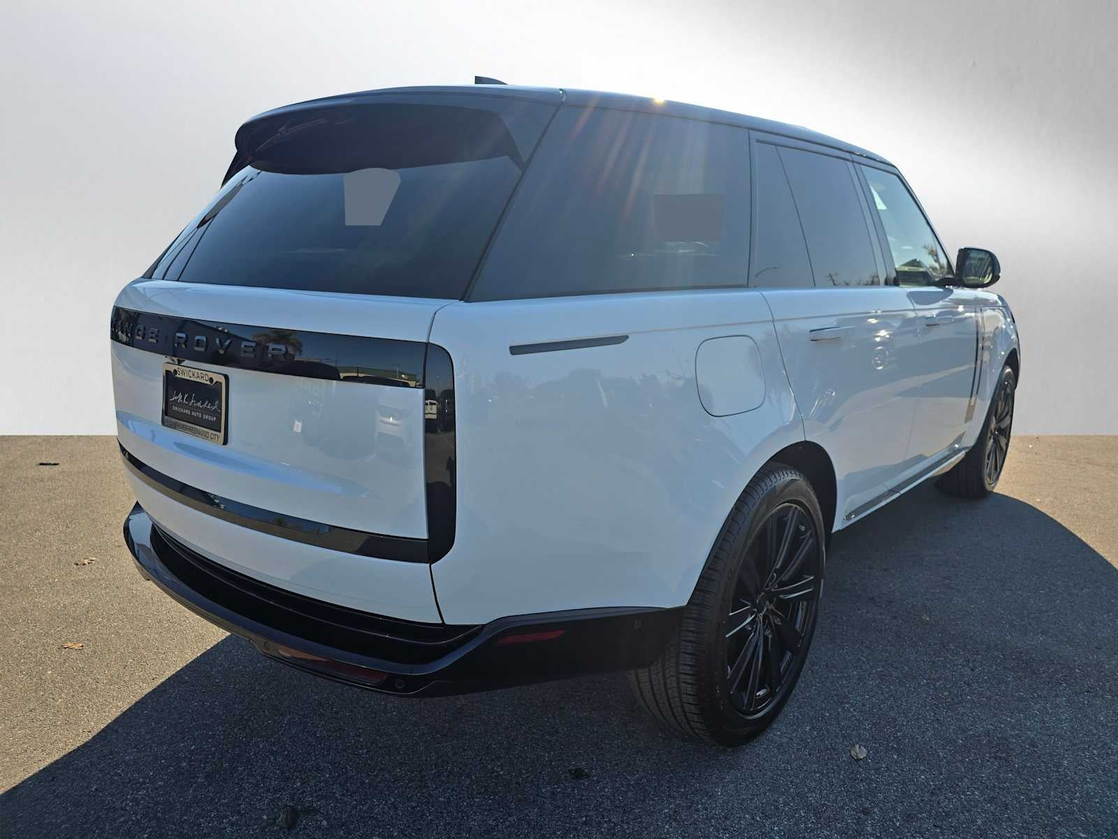 2026 Land Rover Range Rover SE