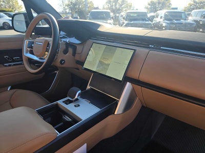 2026 Land Rover Range Rover SE