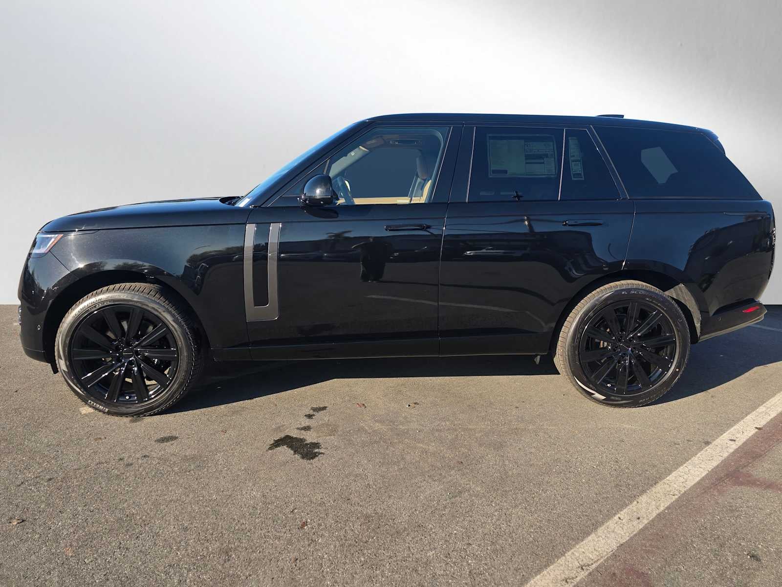 2026 Land Rover Range Rover SE