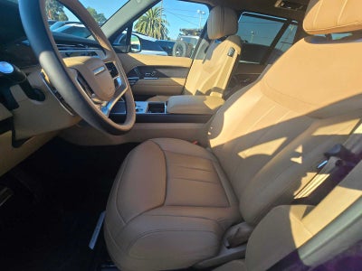 2026 Land Rover Range Rover SE