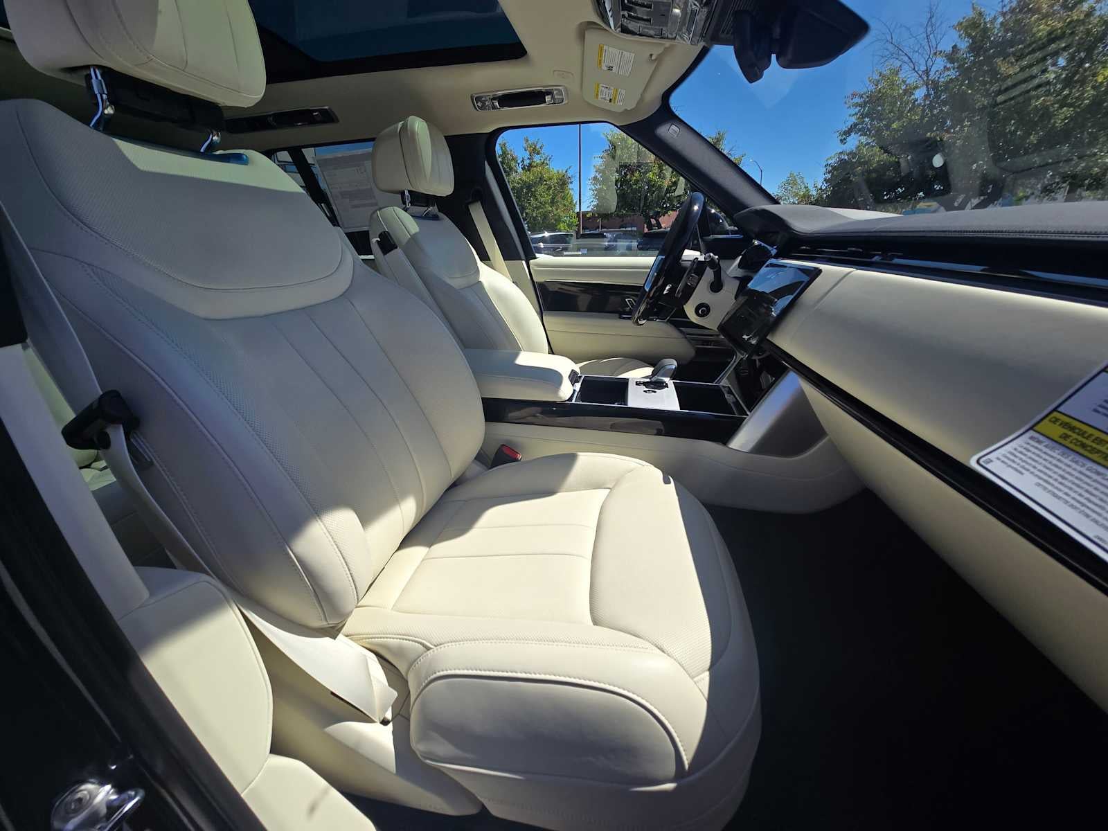 2026 Land Rover Range Rover SE