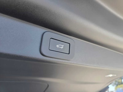 2026 Land Rover Range Rover SE