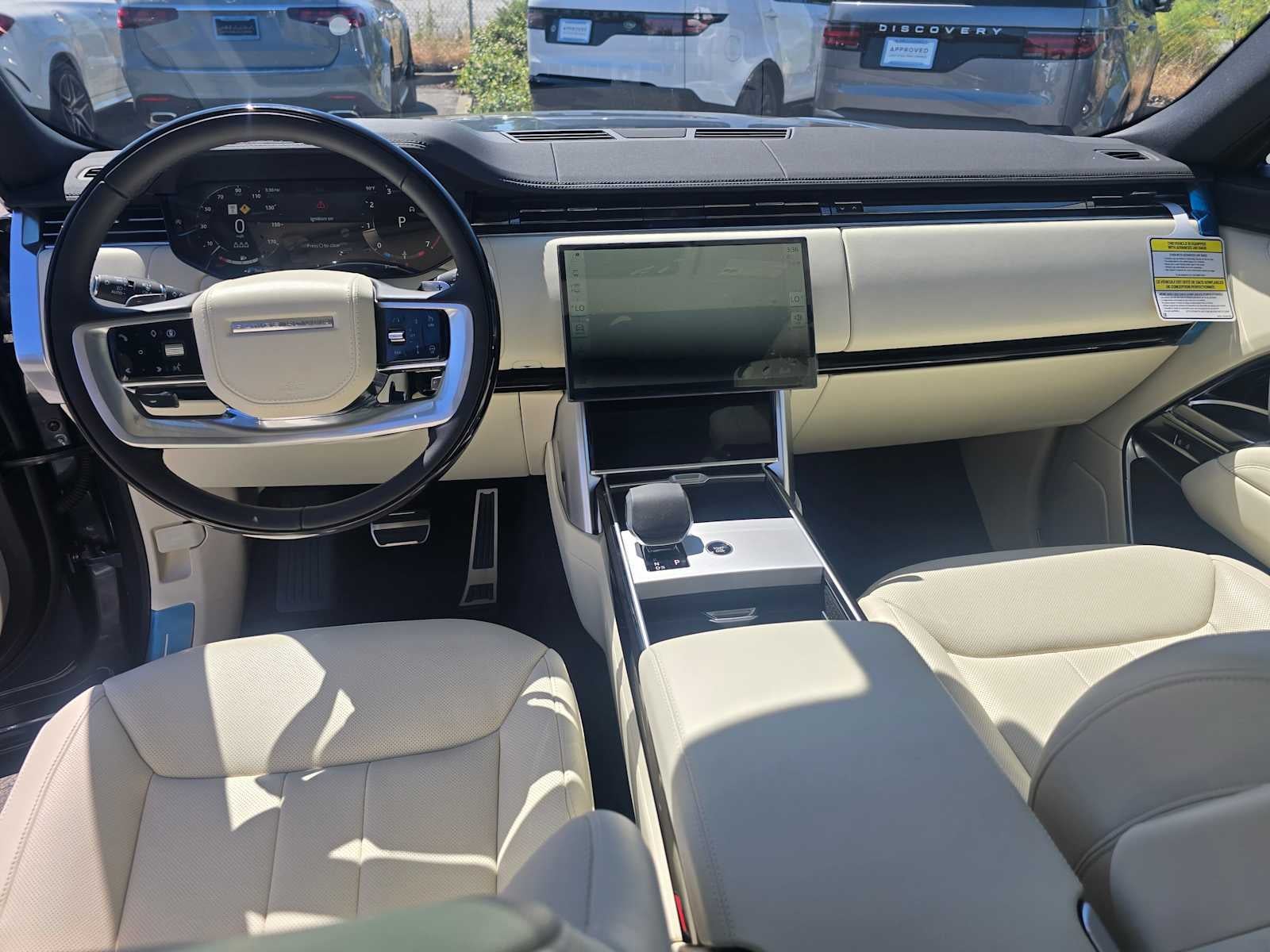 2026 Land Rover Range Rover SE