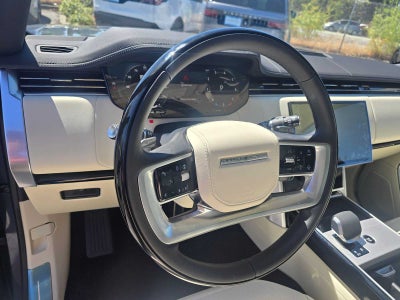 2026 Land Rover Range Rover SE