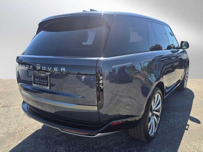2026 Land Rover Range Rover SE