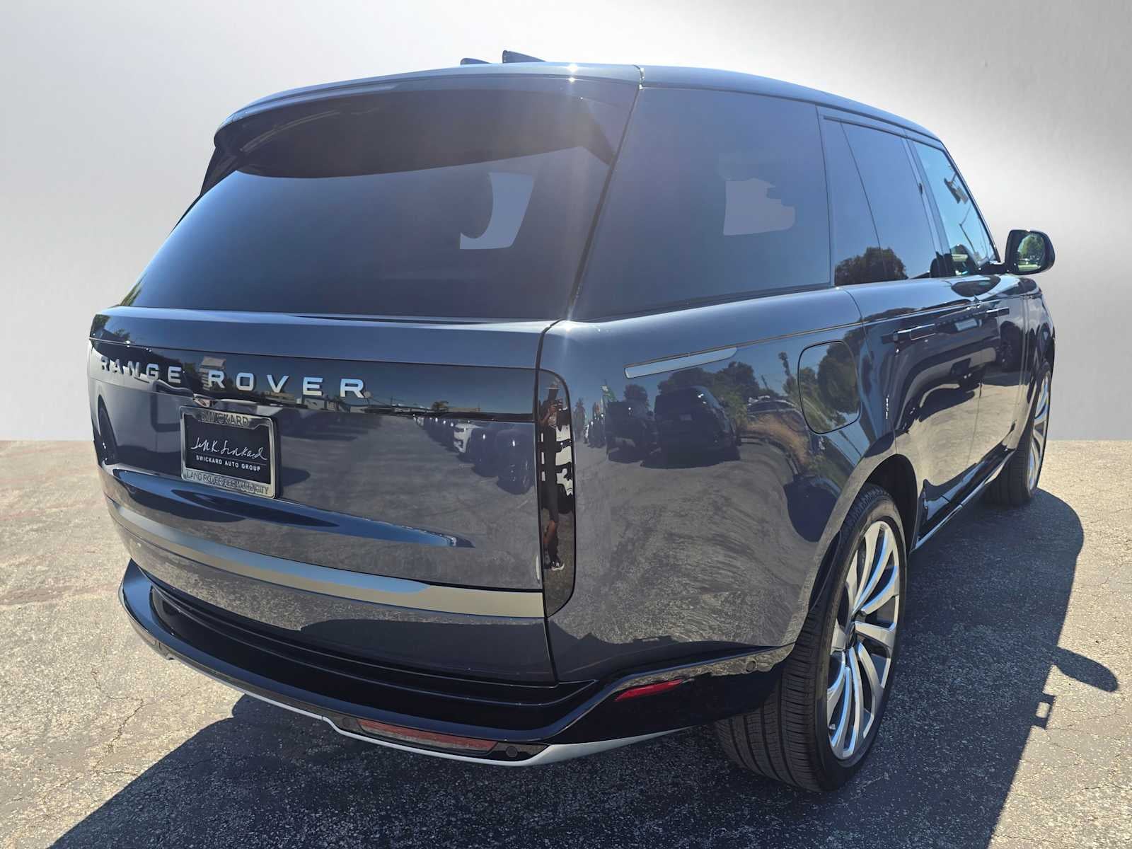 2026 Land Rover Range Rover SE