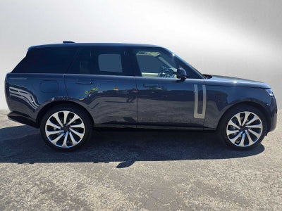 2026 Land Rover Range Rover SE