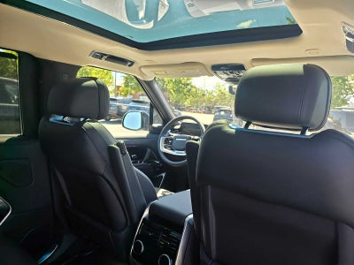2026 Land Rover Range Rover SE