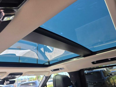 2026 Land Rover Range Rover SE