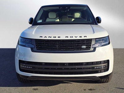 2025 Land Rover Range Rover SE