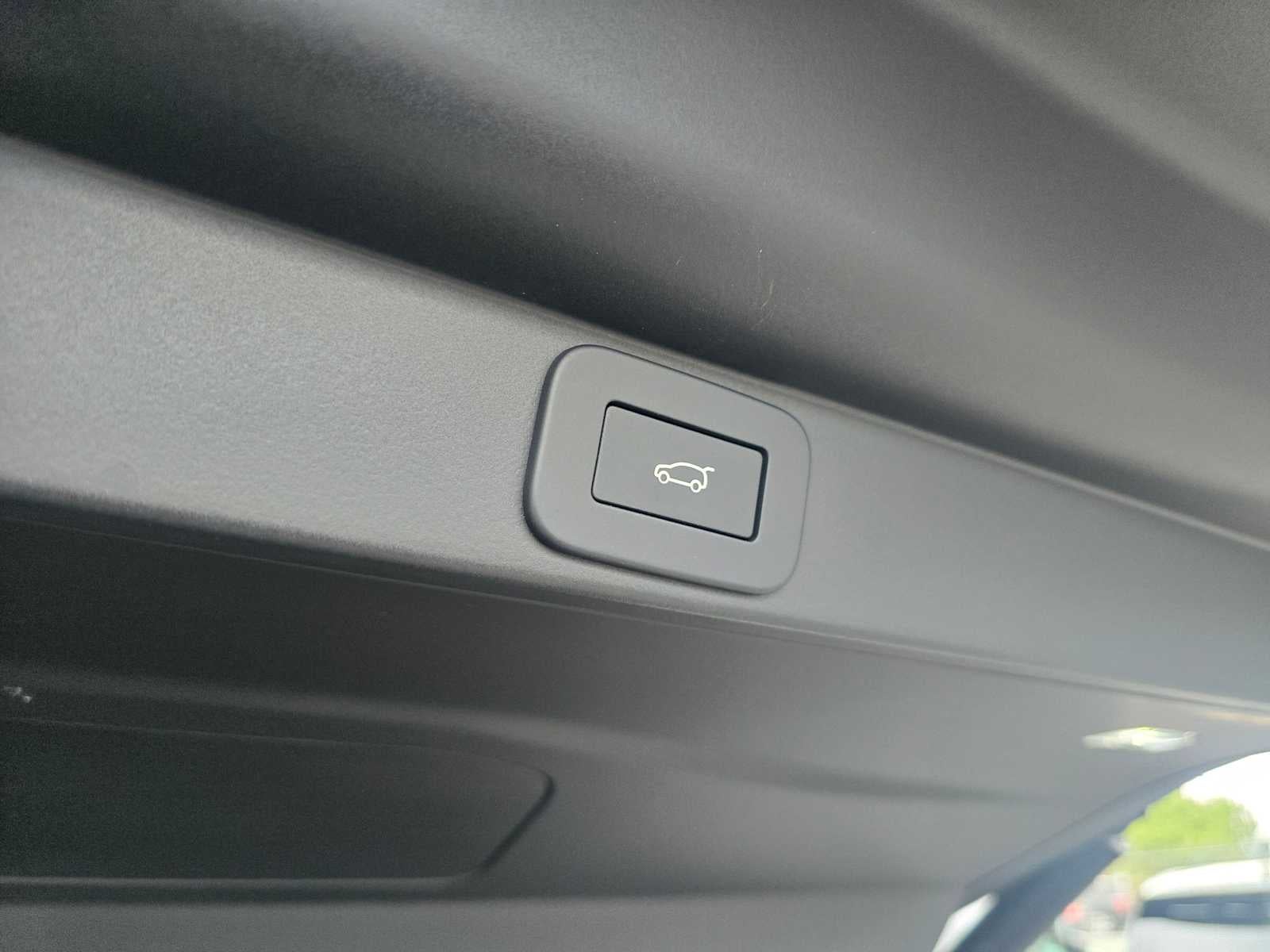 2026 Land Rover Range Rover SE