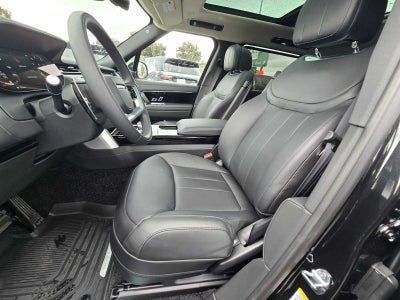 2026 Land Rover Range Rover SE