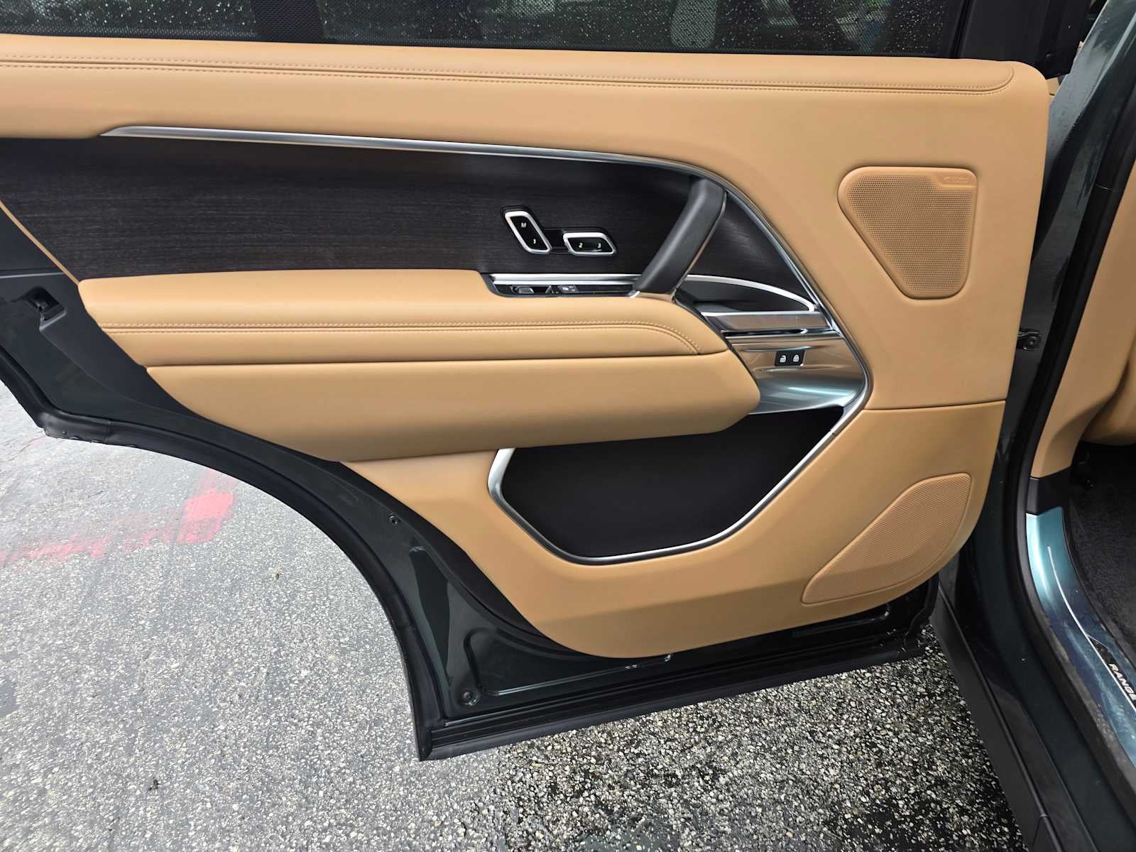 2026 Land Rover Range Rover SE
