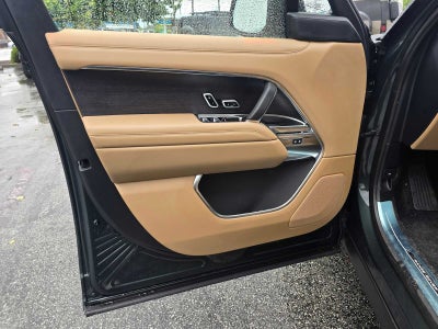 2026 Land Rover Range Rover SE