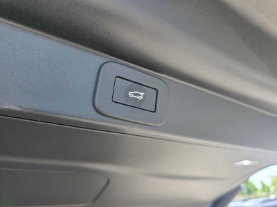 2026 Land Rover Range Rover SE