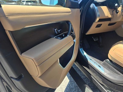 2026 Land Rover Range Rover SE