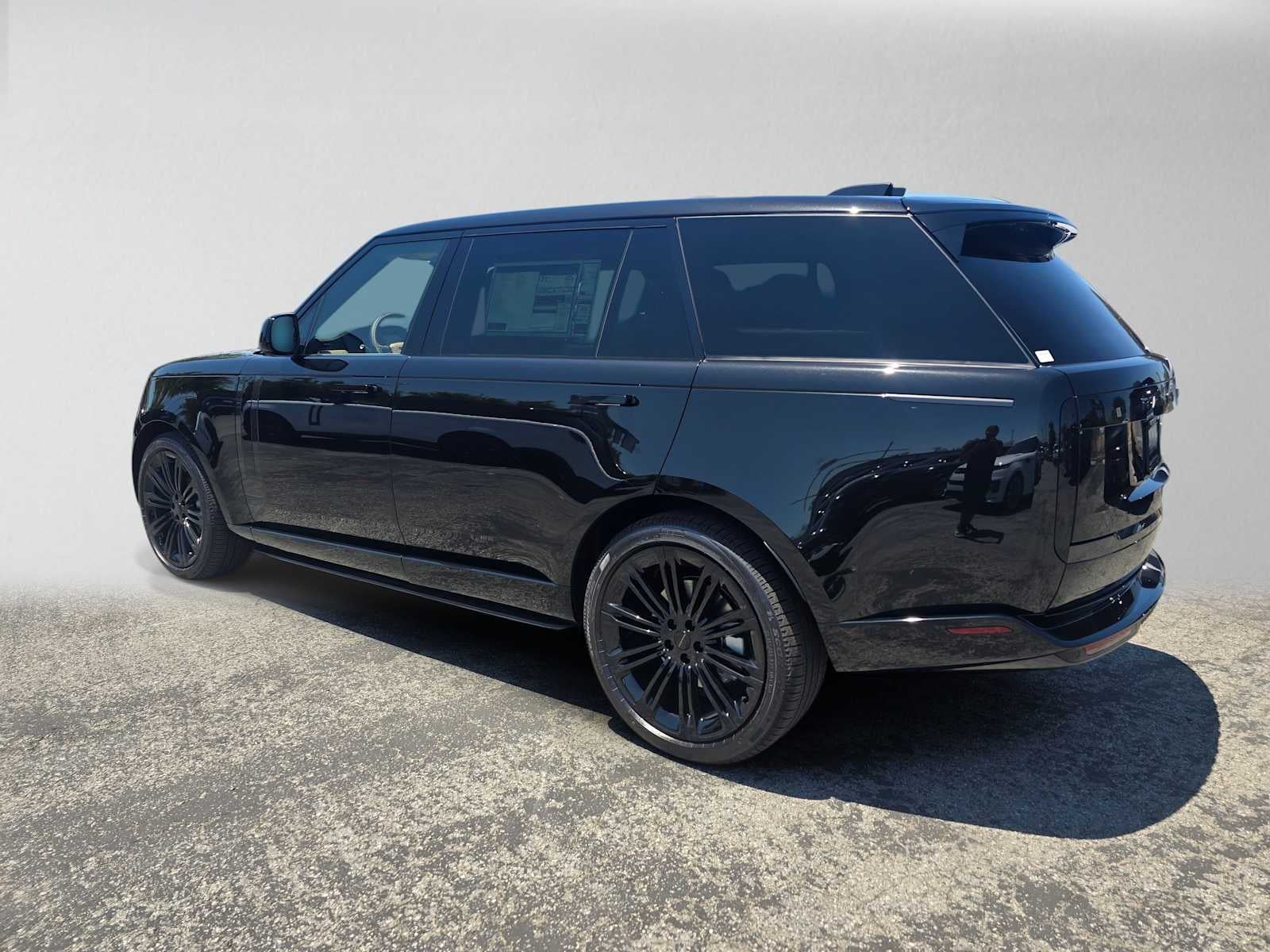 2026 Land Rover Range Rover SE
