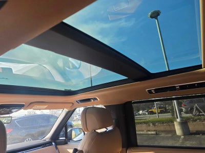 2026 Land Rover Range Rover SE