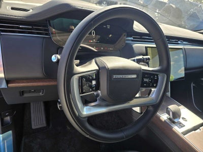 2025 Land Rover Range Rover SE