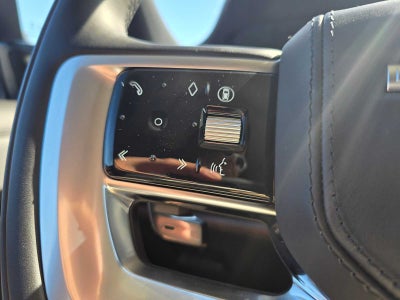 2025 Land Rover Range Rover SE