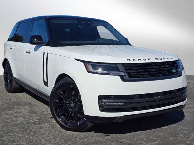 2025 Land Rover Range Rover SE