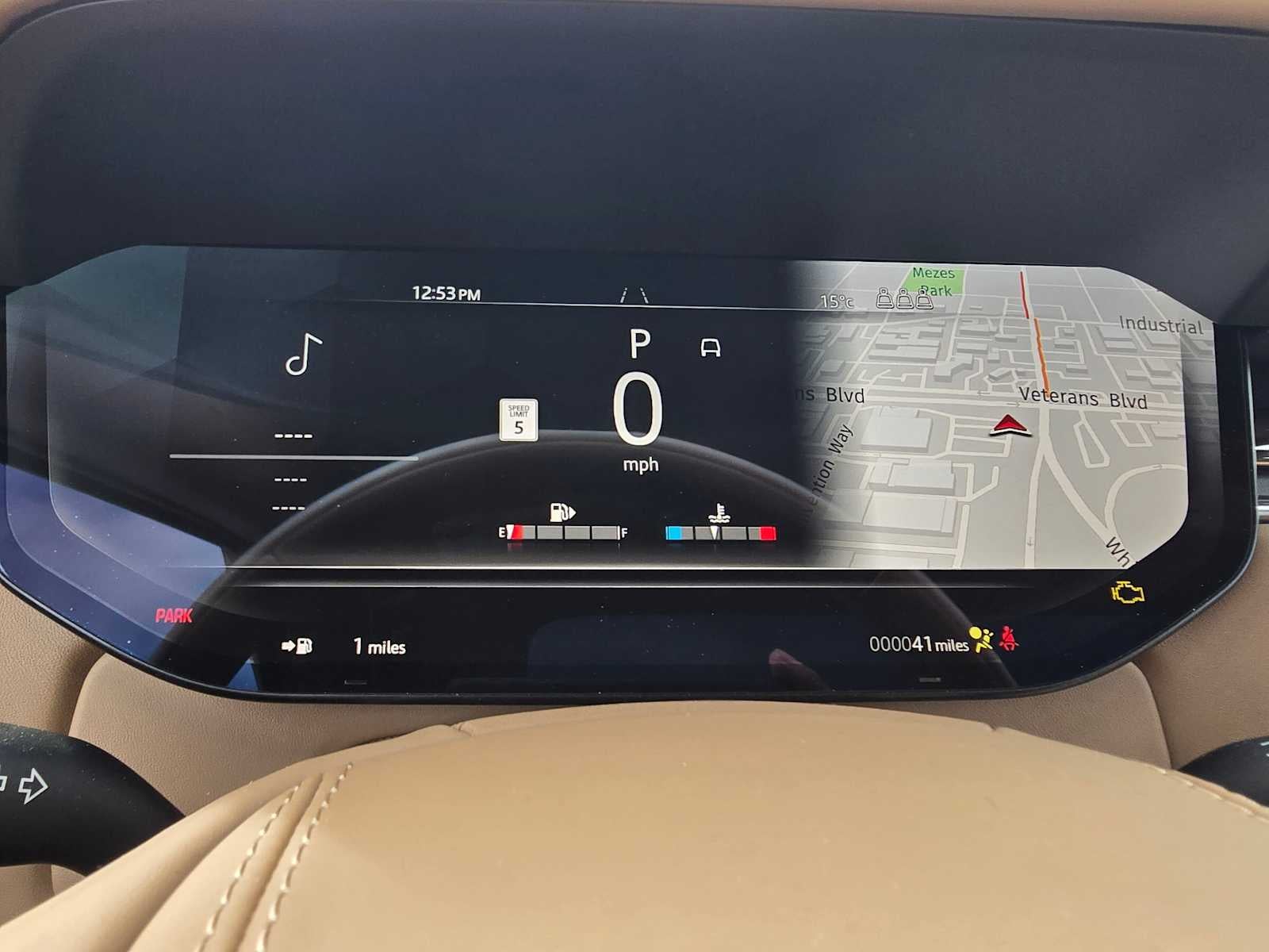 2026 Land Rover Range Rover SV