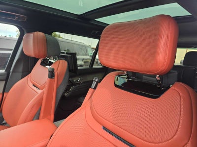 2026 Land Rover Range Rover SV