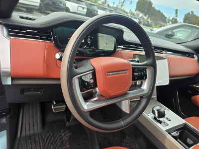 2026 Land Rover Range Rover SV