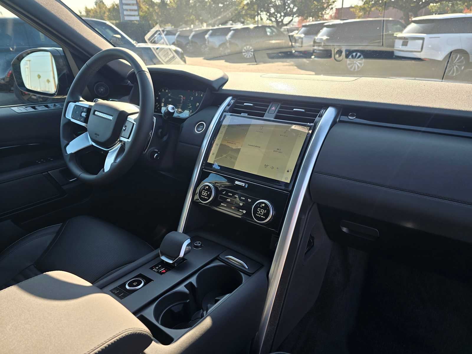 2025 Land Rover Discovery S