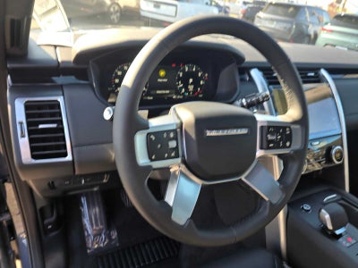2025 Land Rover Discovery S