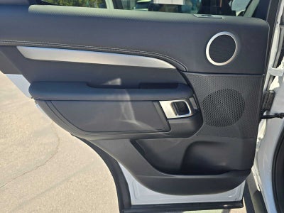 2025 Land Rover Discovery Dynamic SE