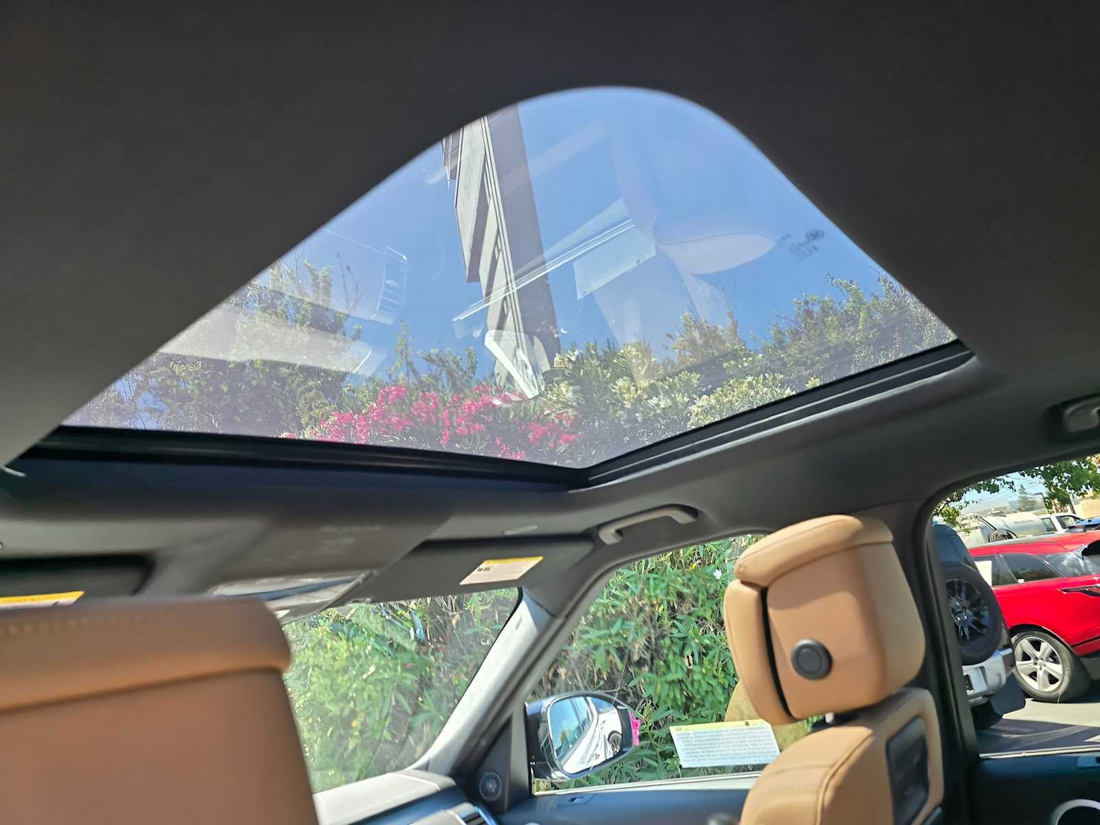 2025 Land Rover Discovery Dynamic SE