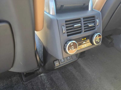 2025 Land Rover Discovery Dynamic SE