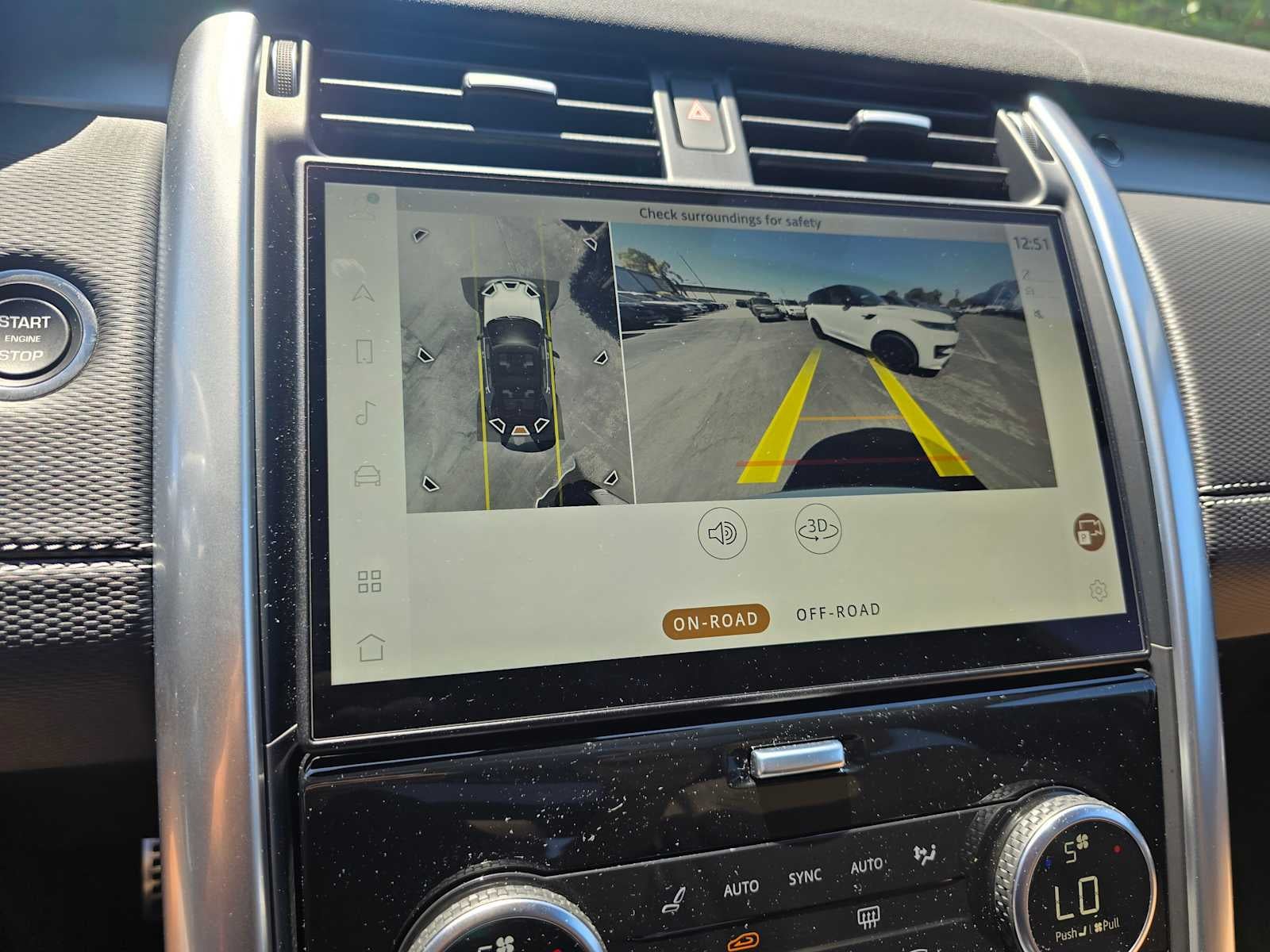 2025 Land Rover Discovery Dynamic SE