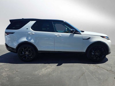2025 Land Rover Discovery Dynamic SE