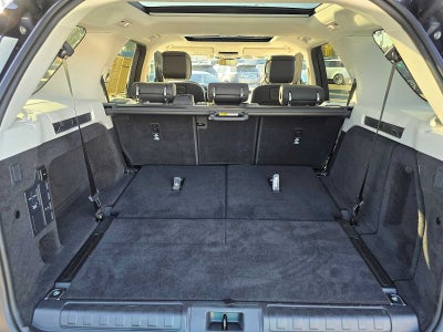 2025 Land Rover Discovery Dynamic SE