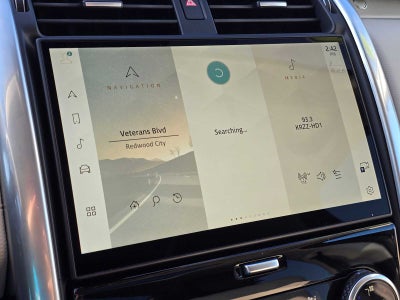 2025 Land Rover Discovery Dynamic SE