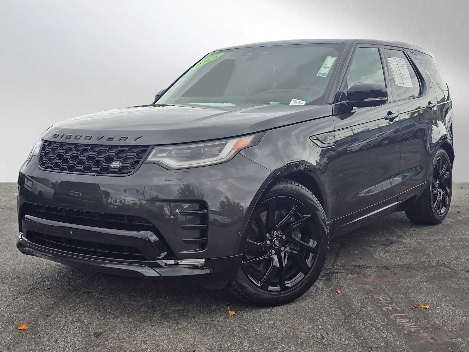 2025 Land Rover Discovery Dynamic SE
