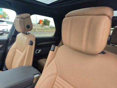 2025 Land Rover Discovery Dynamic SE