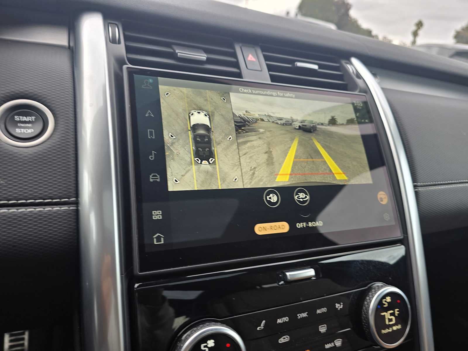 2025 Land Rover Discovery Dynamic SE